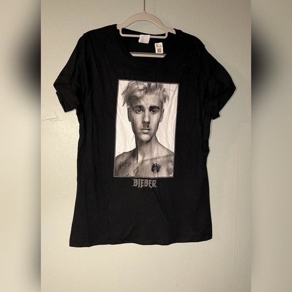 Justin Bieber graphic t-shirt - Picture 1 of 4